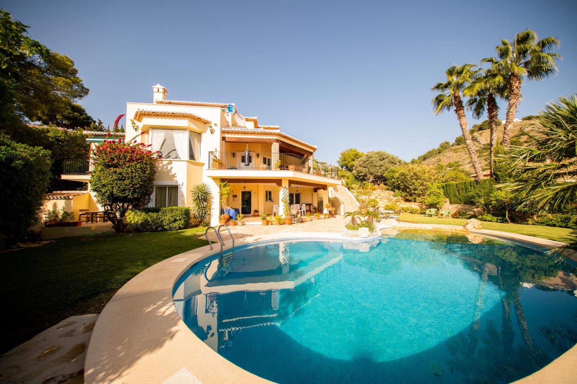 Lastres Villa ฮาเวอา ภายนอก รูปภาพ